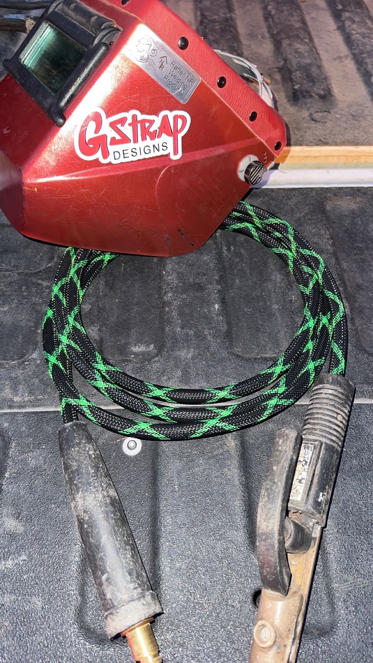 Stinger Whip